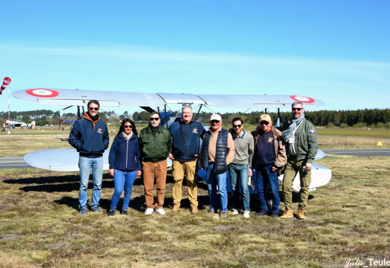 Avant le départ des Bordeaux Bandits : Benjamin, Loraine, Jean-Marc, Lionel, Kevin, Joël et François