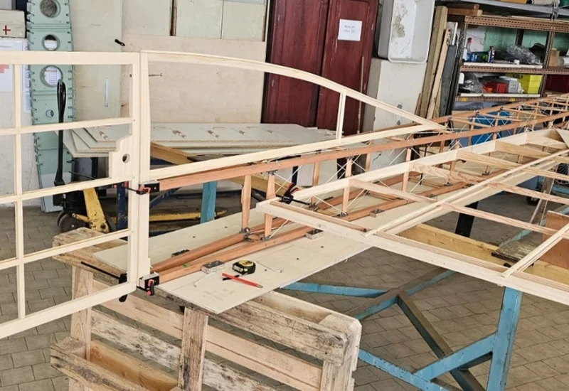 Pré-assemblage des empennages sur le fuselage